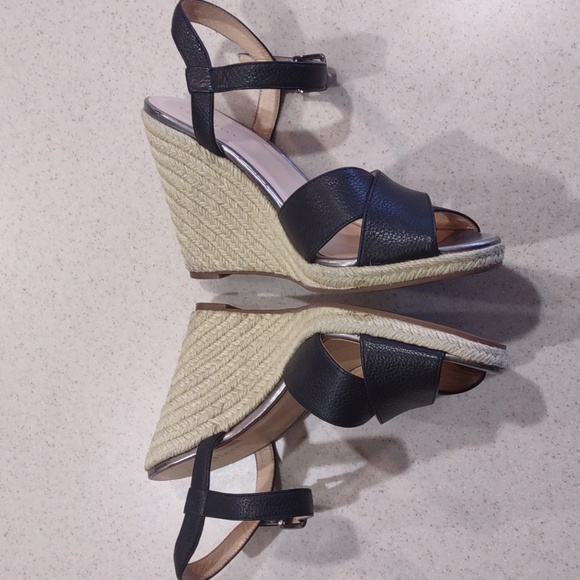 Cole Haan Black Leather Espadrille Wedge Sandals Size 9 Medium EUC - Picture 3 of 16